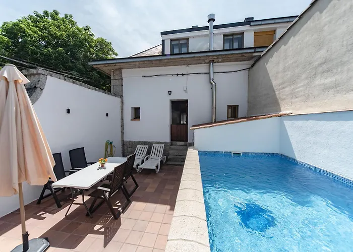 Ferienhaus Valsain La Pradera de Navalhorno